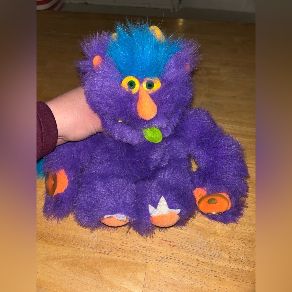 Weirdo Willy Purple Pet Monster Plush Russ Berrie Korea Vintage 80s suction cup